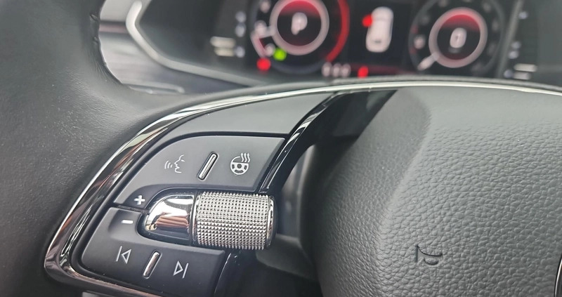 Skoda Superb cena 94900 przebieg: 172908, rok produkcji 2020 z Gniew małe 137